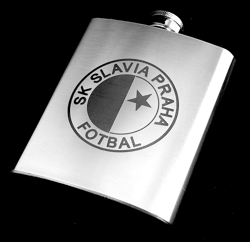 Nerezová placatka Slavia fotbal