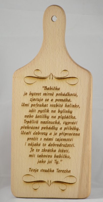 Dřevěné krájecí prkénko s fotkou